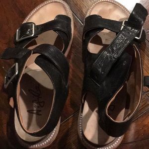 Argilla black sandals